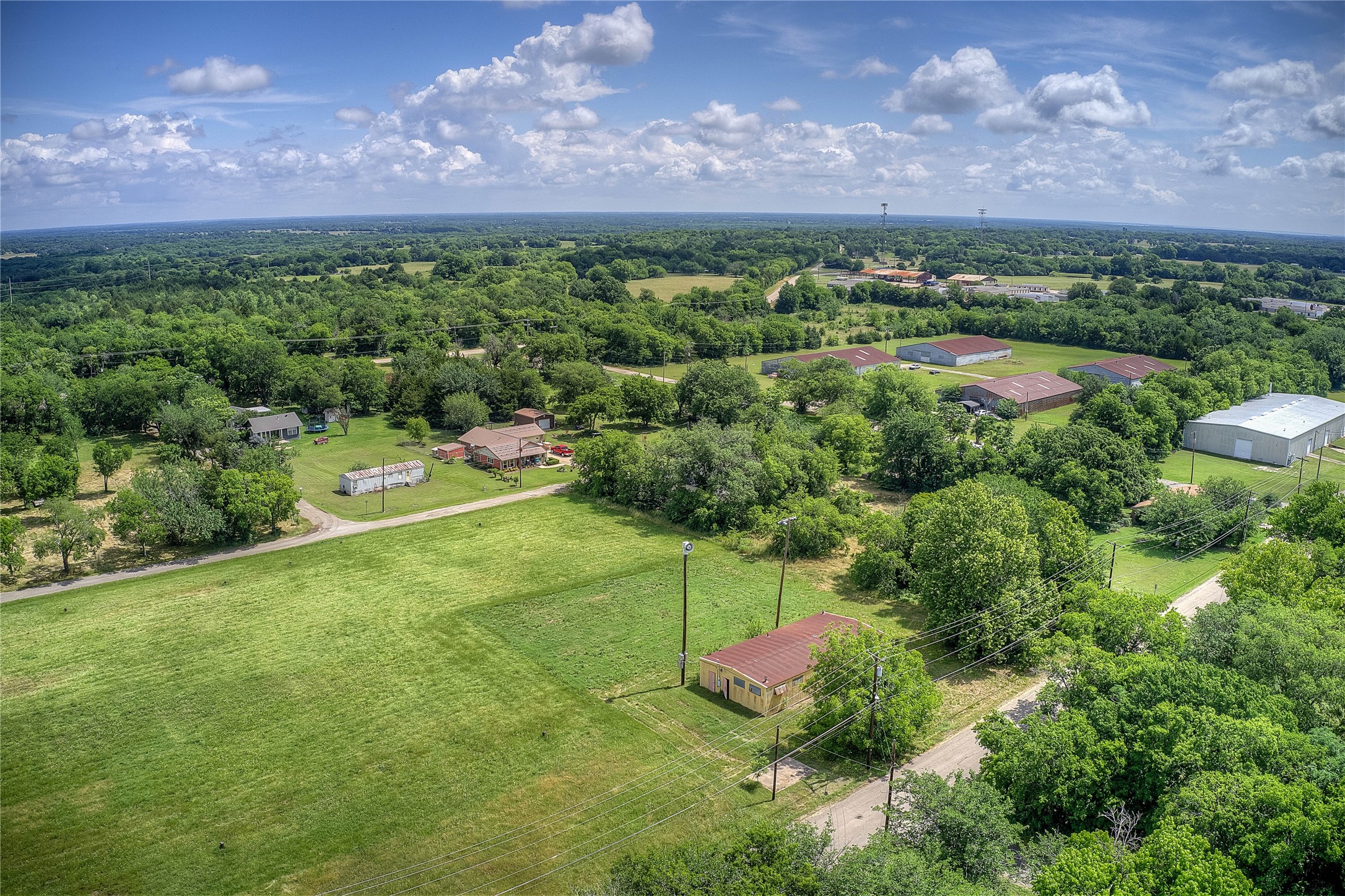 414 N Neal Street Commerce TX 75428