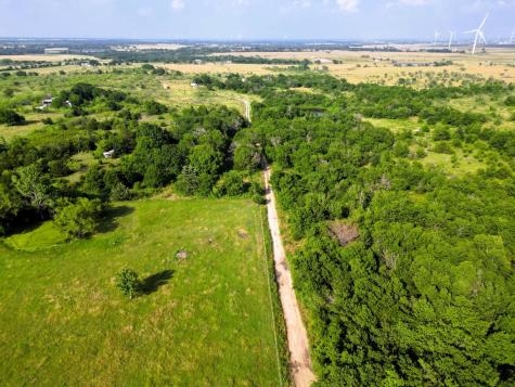 182 Hill County Road 3352 Hubbard TX 76648