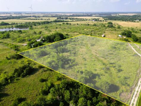 182 Hill County Road 3352 Hubbard TX 76648