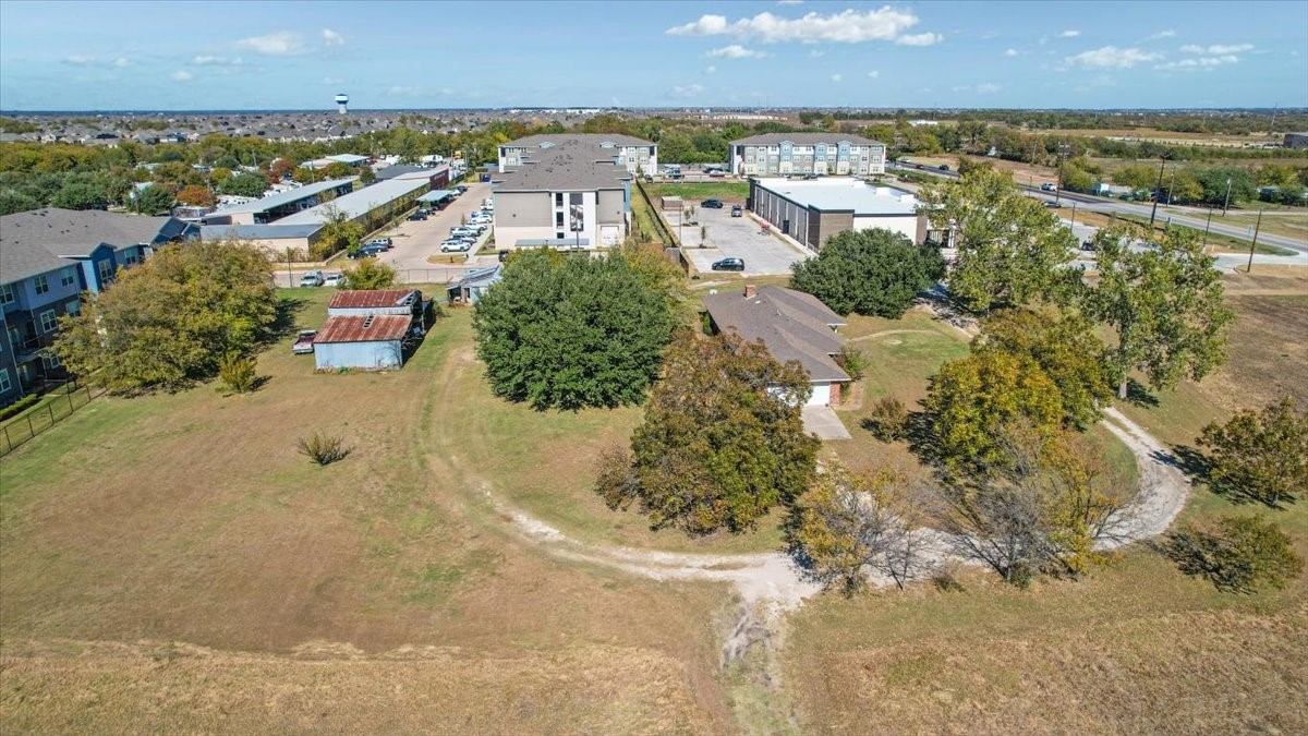 1711 Fm 1385 Aubrey TX 76227