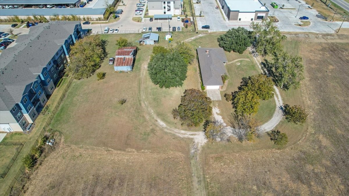 1711 Fm 1385 Aubrey TX 76227