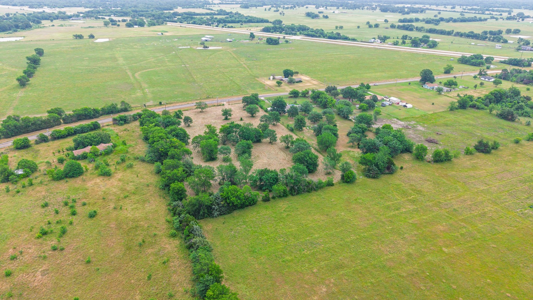 355 Farm Road 3132 Klondike TX 75448