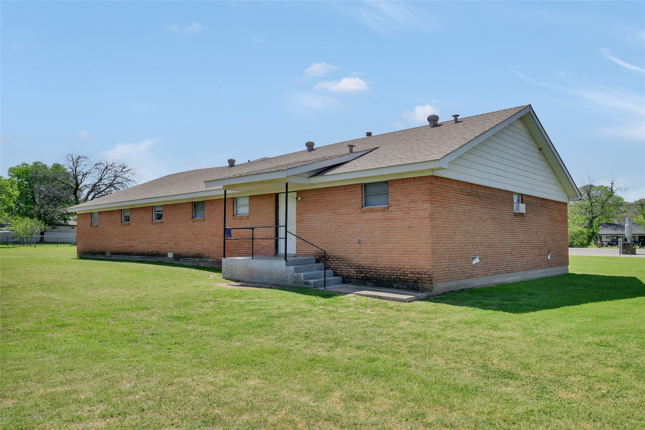 1214 N Bus 287 Highway Decatur TX 76234