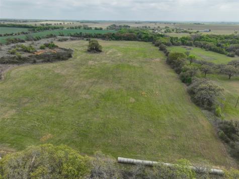 171 Hcr 1450 N Covington TX 76636