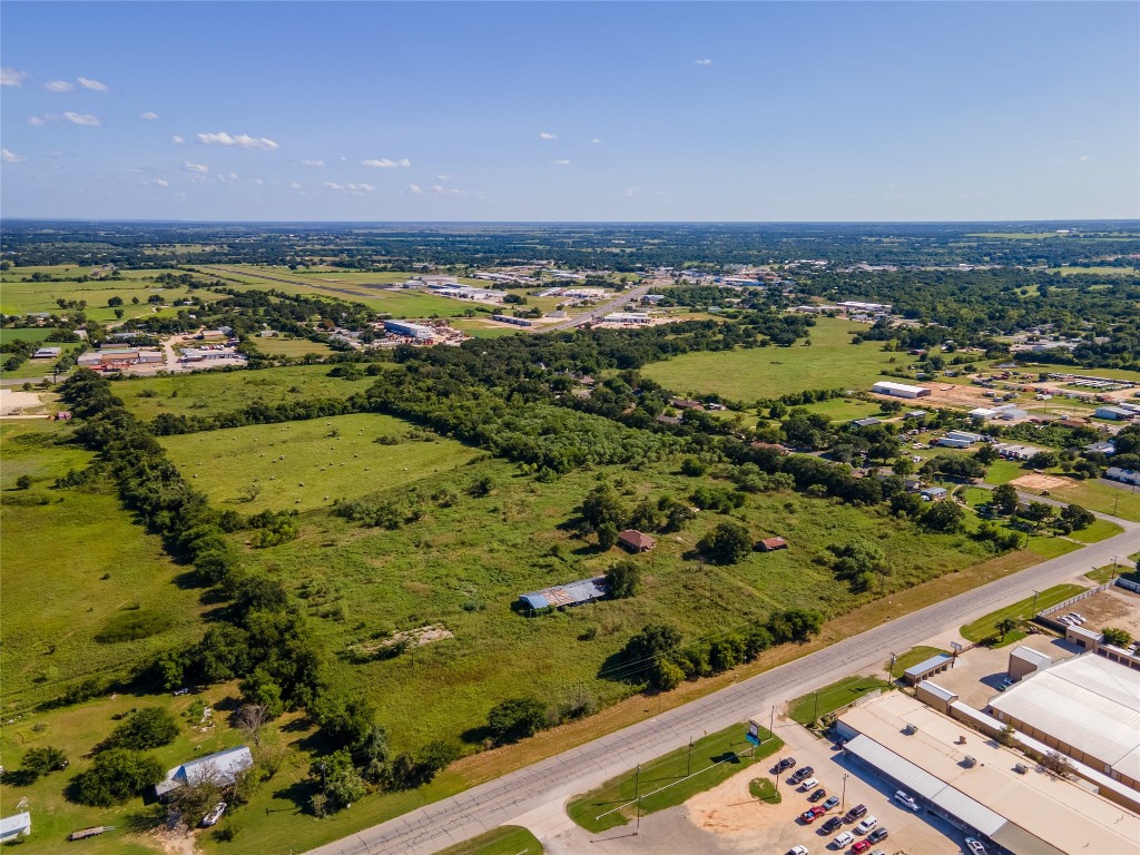 1866 E Washington Street Stephenville TX 76401