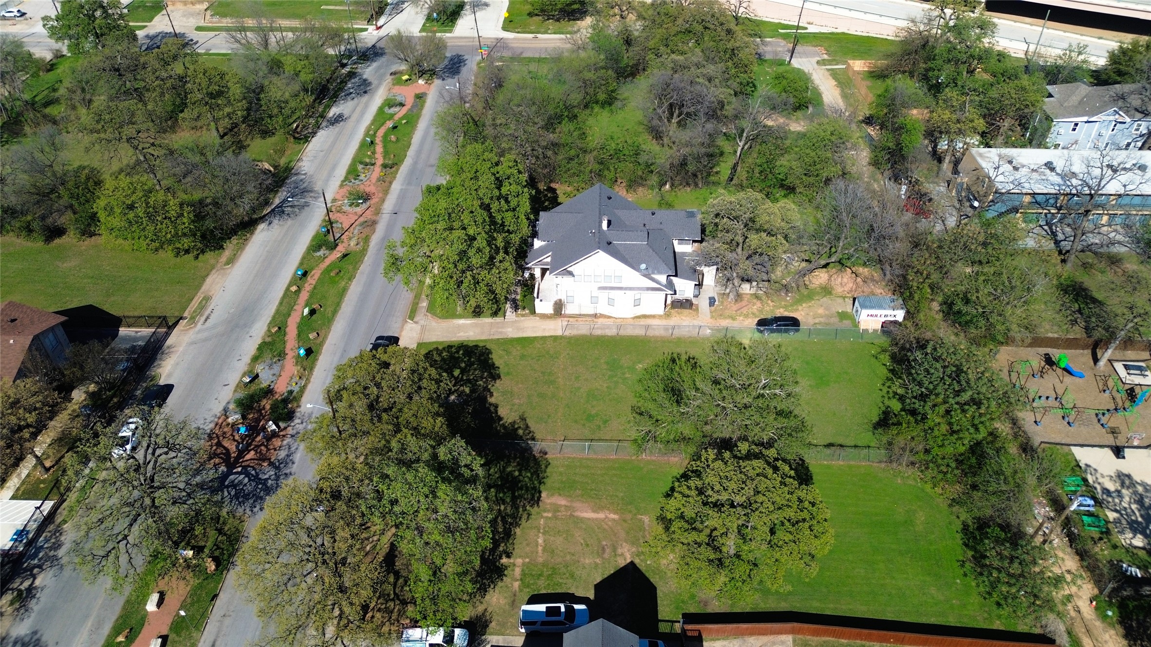 1830 Park Row Avenue Dallas TX 75215