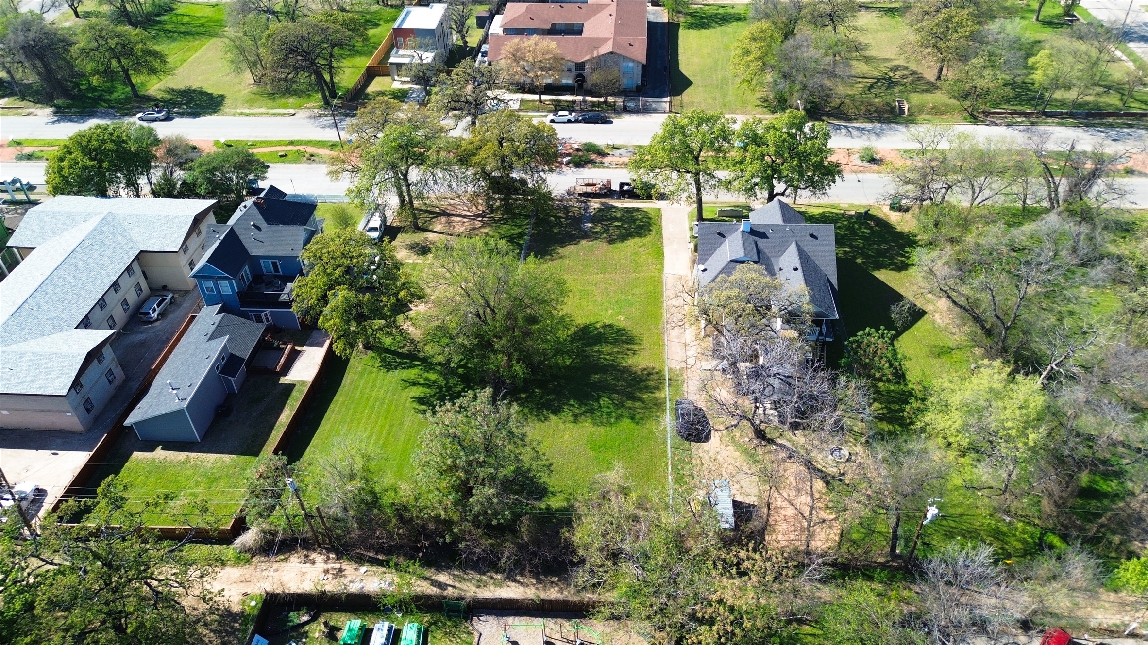 1830 Park Row Avenue Dallas TX 75215