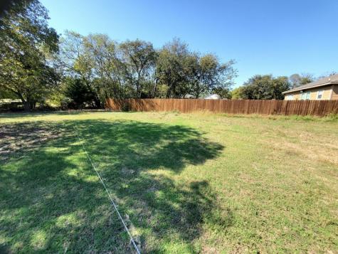 1309 N Johnson Street Ennis TX 75119