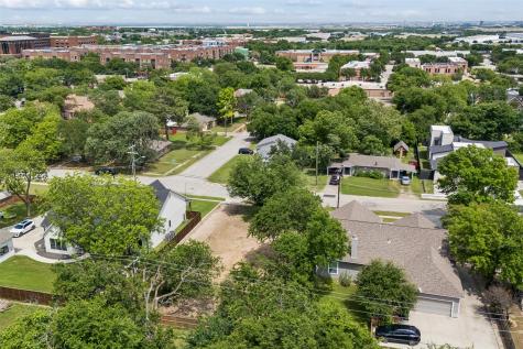 1110 S Pine Street Grapevine TX 76051