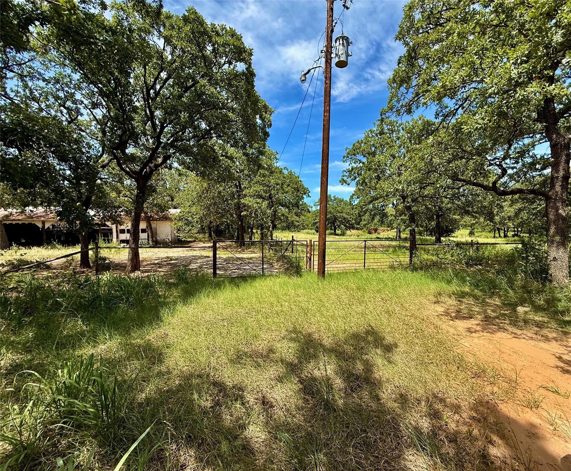 120 Nocona Drive Nocona TX 76255