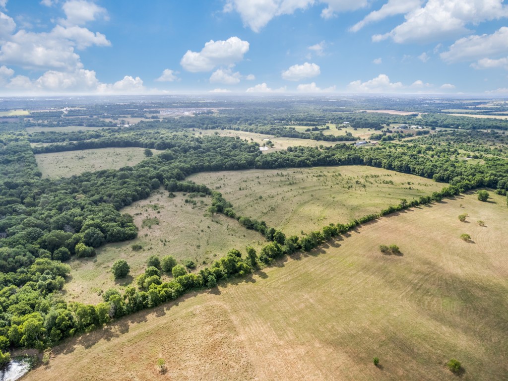 95 Meadowlake Lane Sherman TX 75092