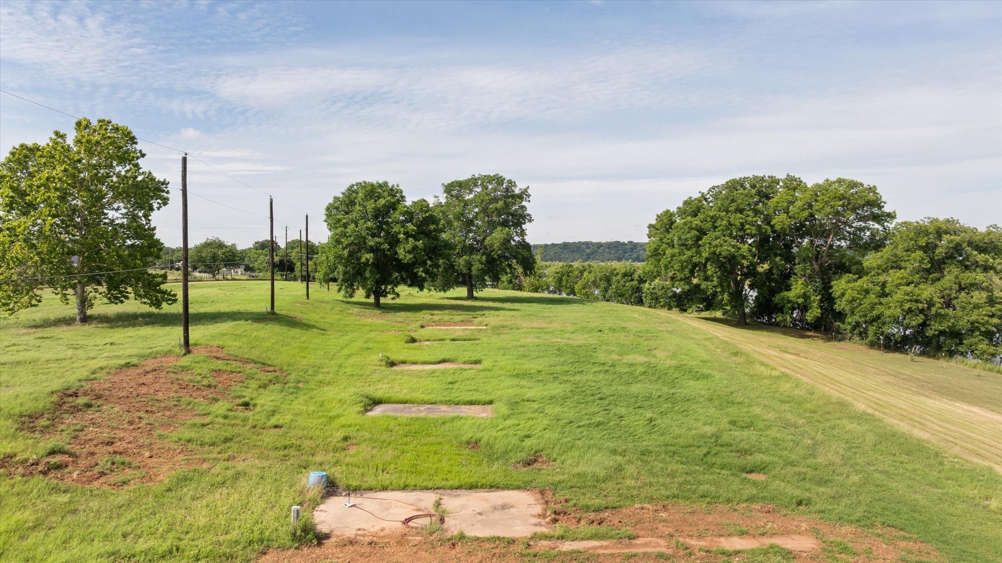 1810 Charlie Court Granbury TX 76049