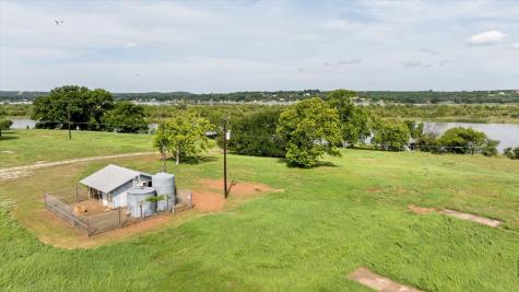 1810 Charlie Court Granbury TX 76049