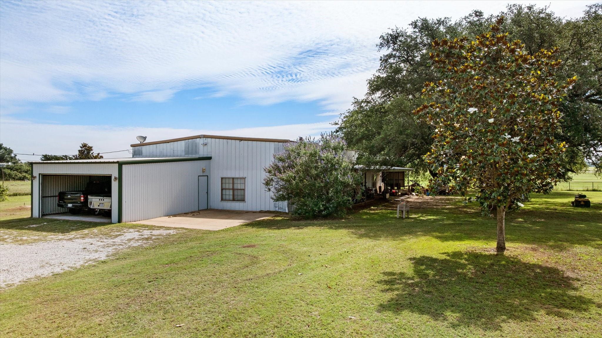 1810 Charlie Court Granbury TX 76049