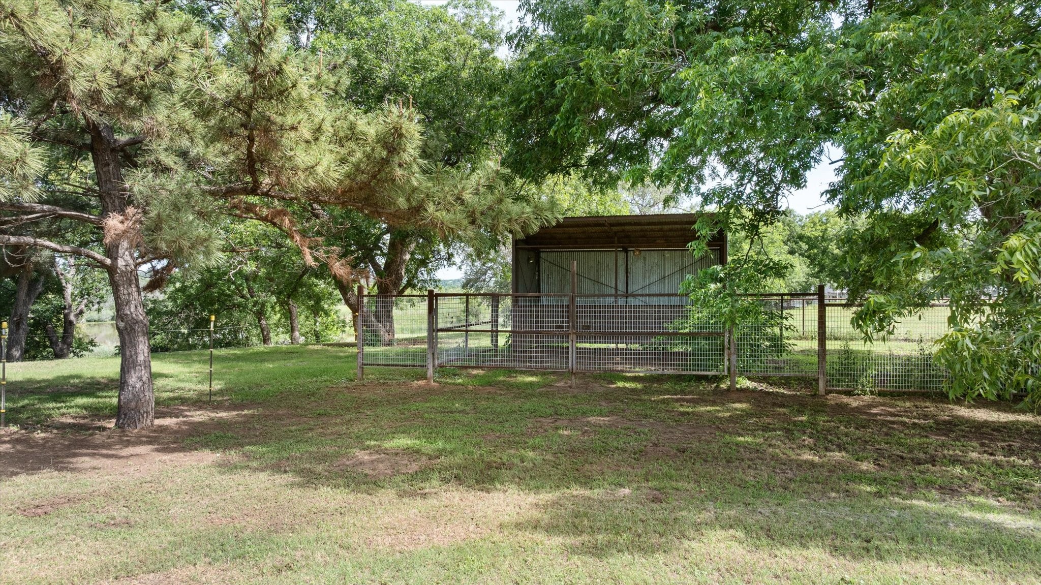 1810 Charlie Court Granbury TX 76049