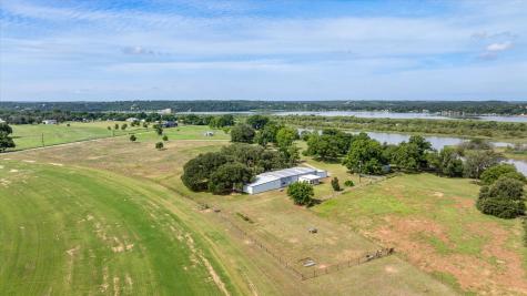 1810 Charlie Court Granbury TX 76049