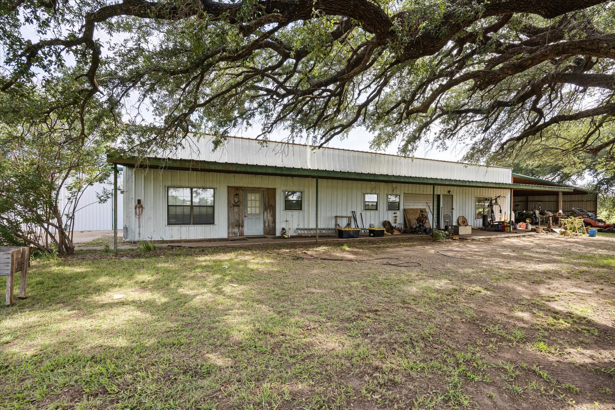 1810 Charlie Court Granbury TX 76049