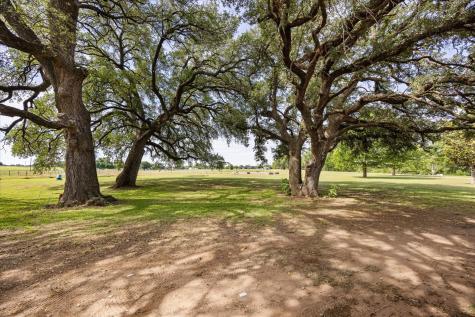1810 Charlie Court Granbury TX 76049