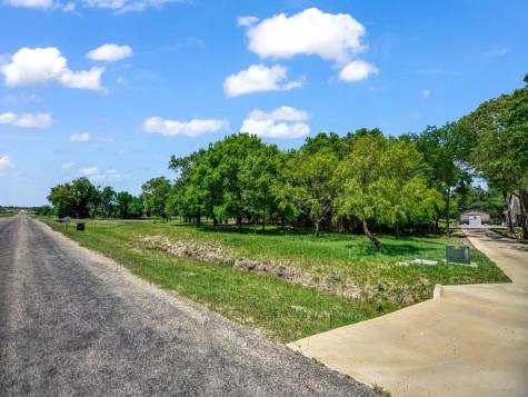1120 Paradise Parkway Poolville TX 76487