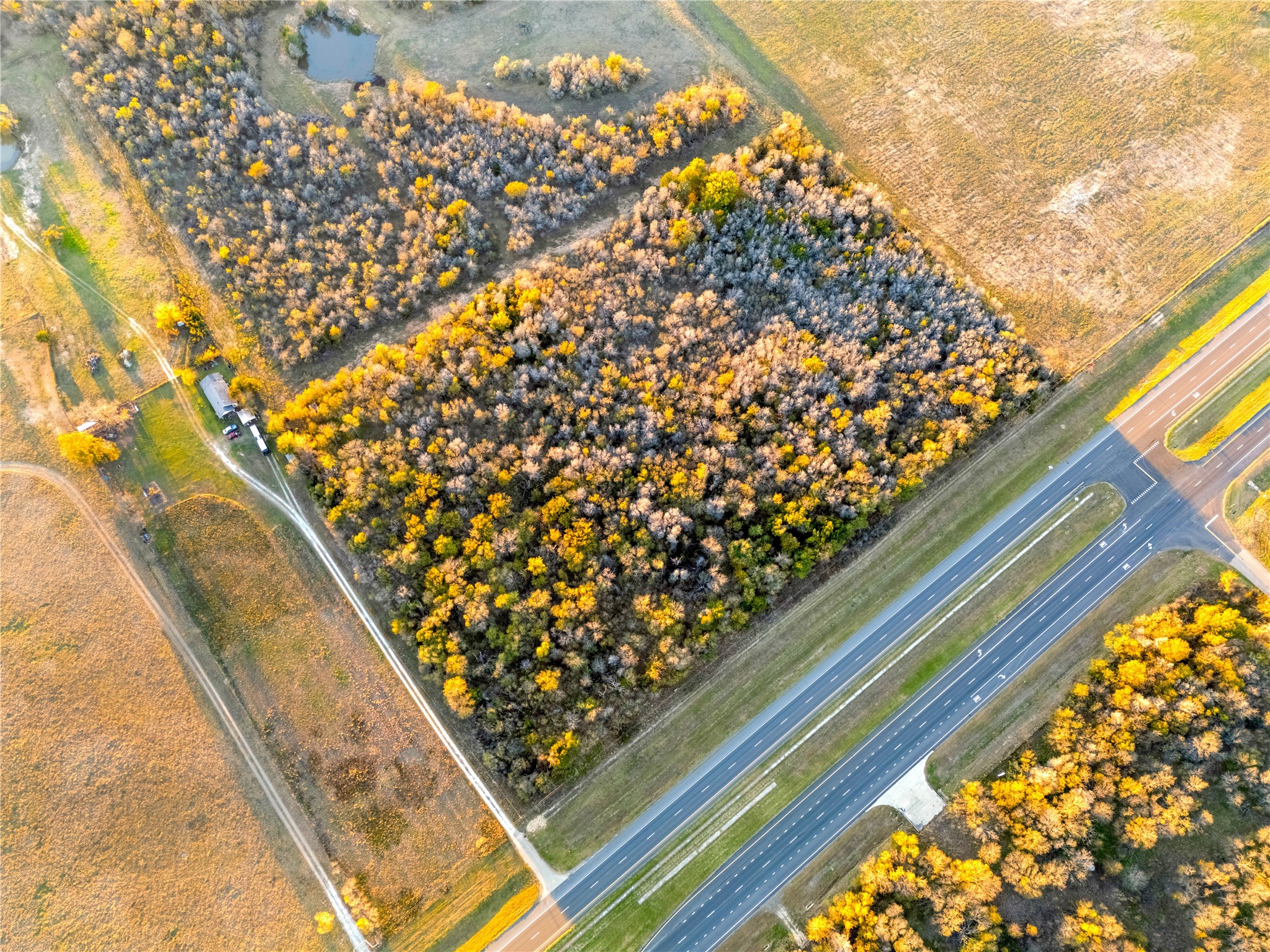14+/- Commercial Highway 6 Highway Reagan TX 76680