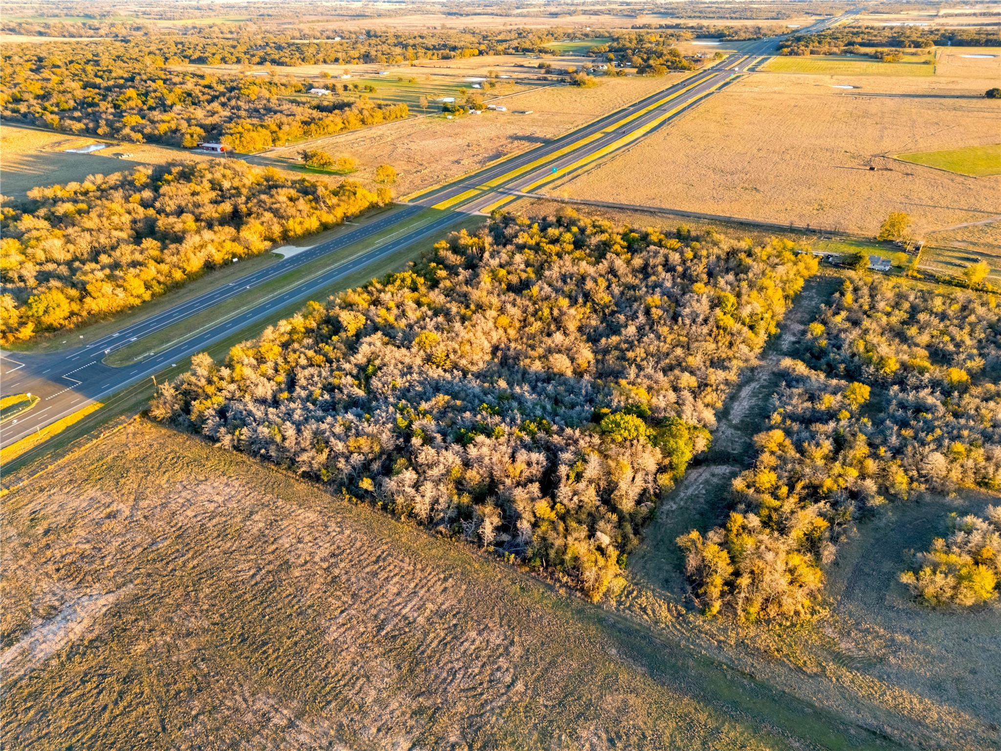 14+/- Commercial Highway 6 Highway Reagan TX 76680
