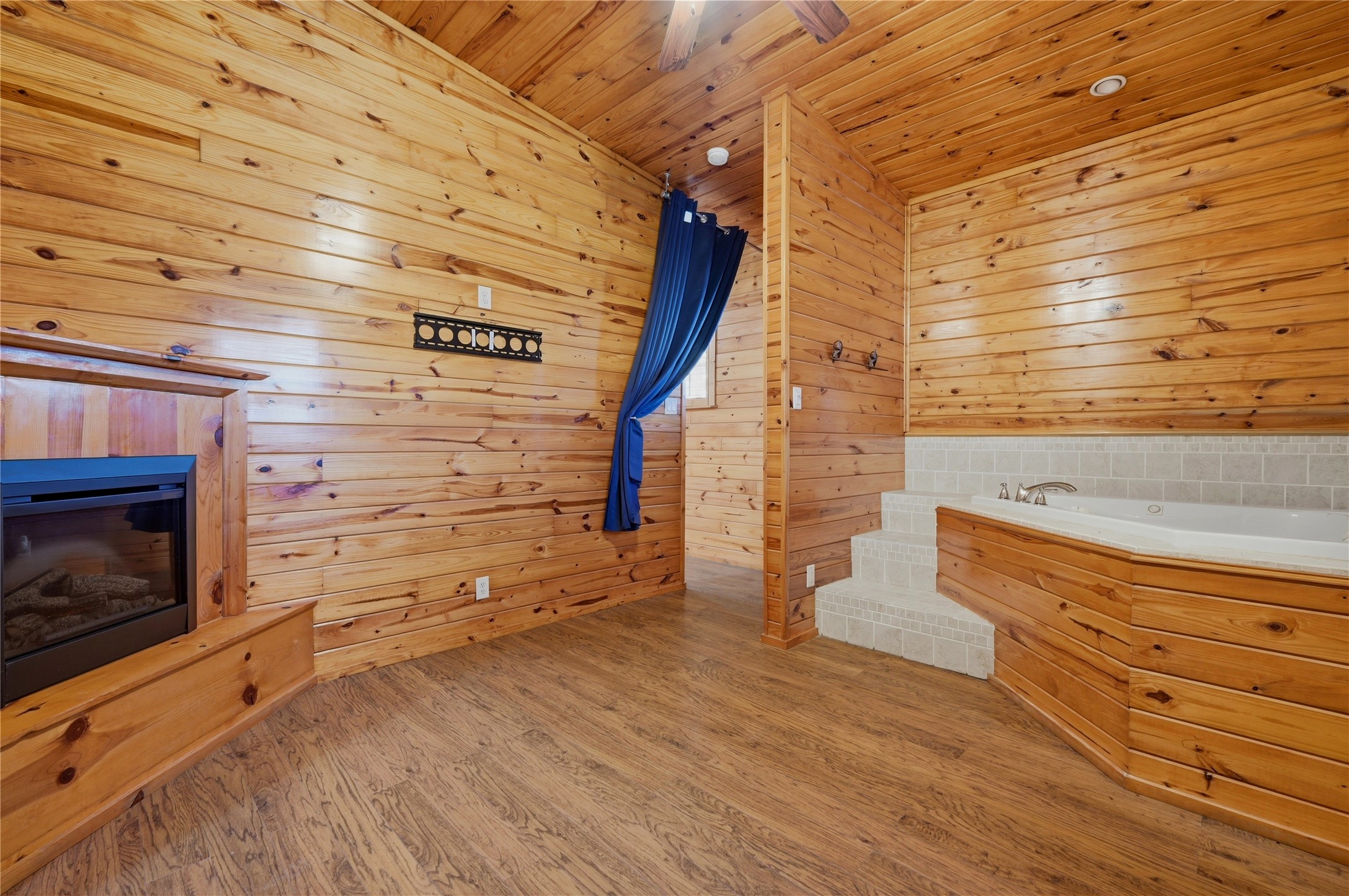 1175 Old 1396 North Telephone TX 75488