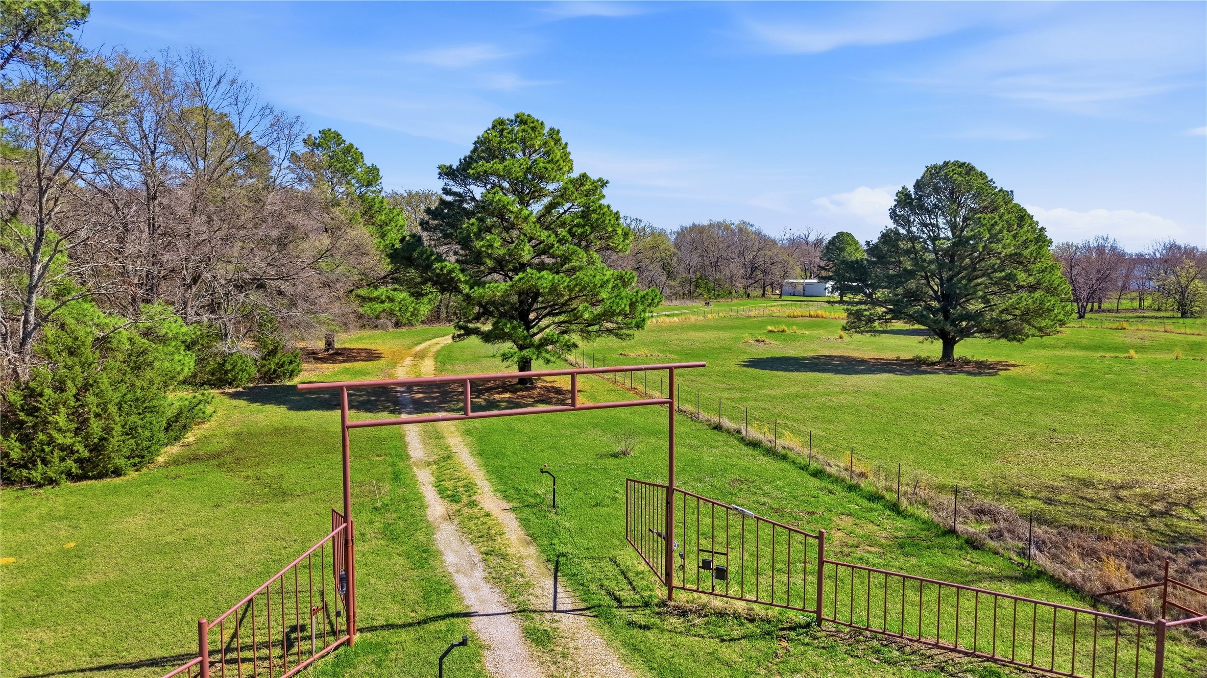 1175 Old 1396 North Telephone TX 75488