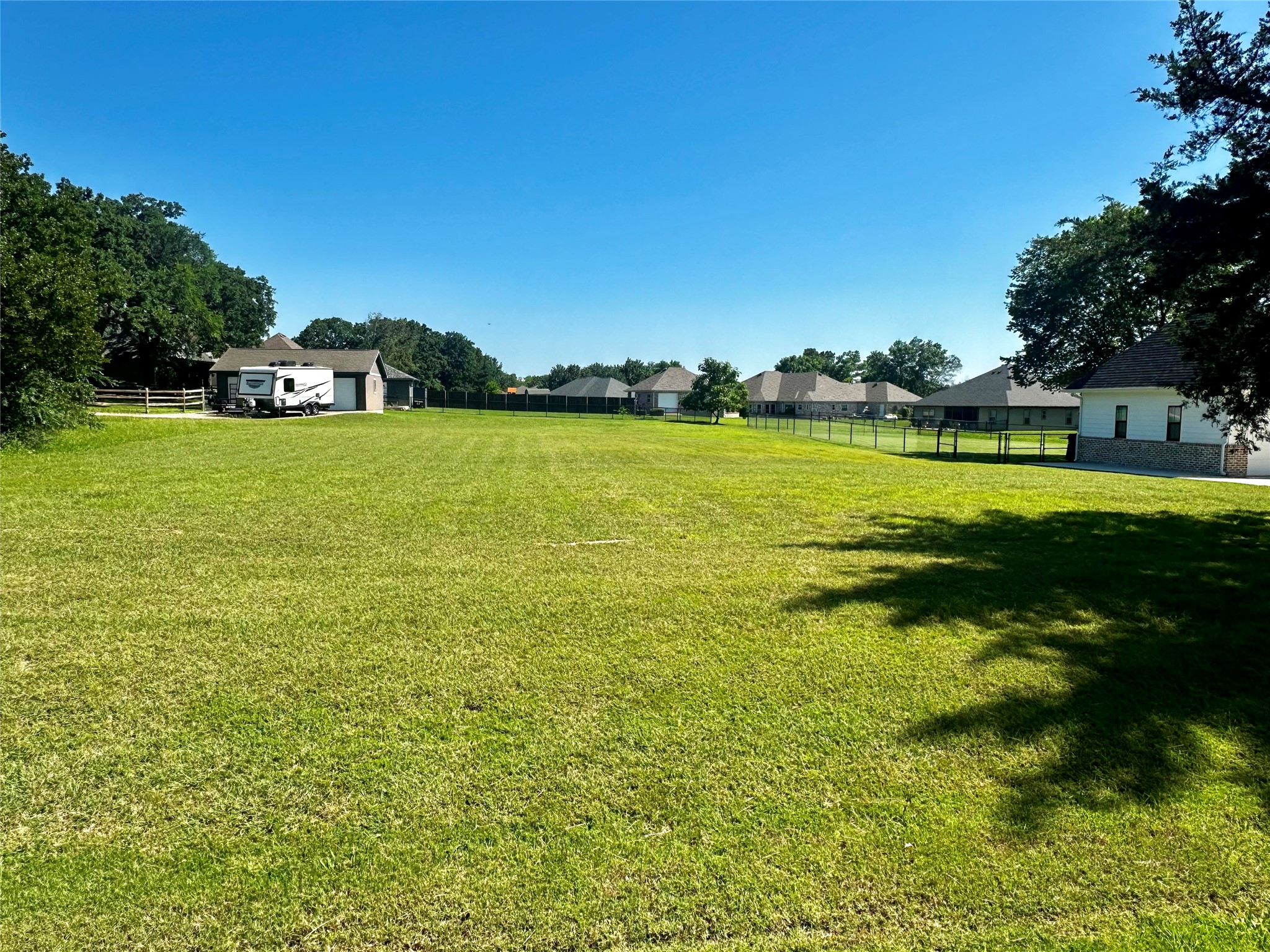 128 Mohave Drive E Gainesville TX 76240