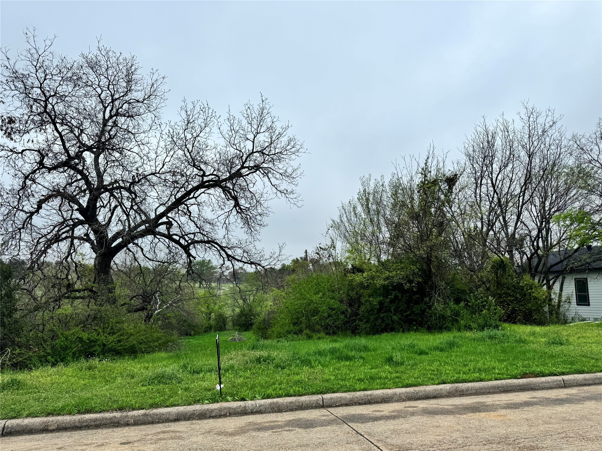 1108 E Oleander Street Fort Worth TX 76104