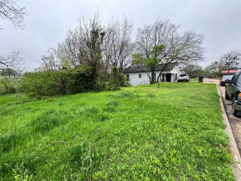 1108 E Oleander Street Fort Worth TX 76104