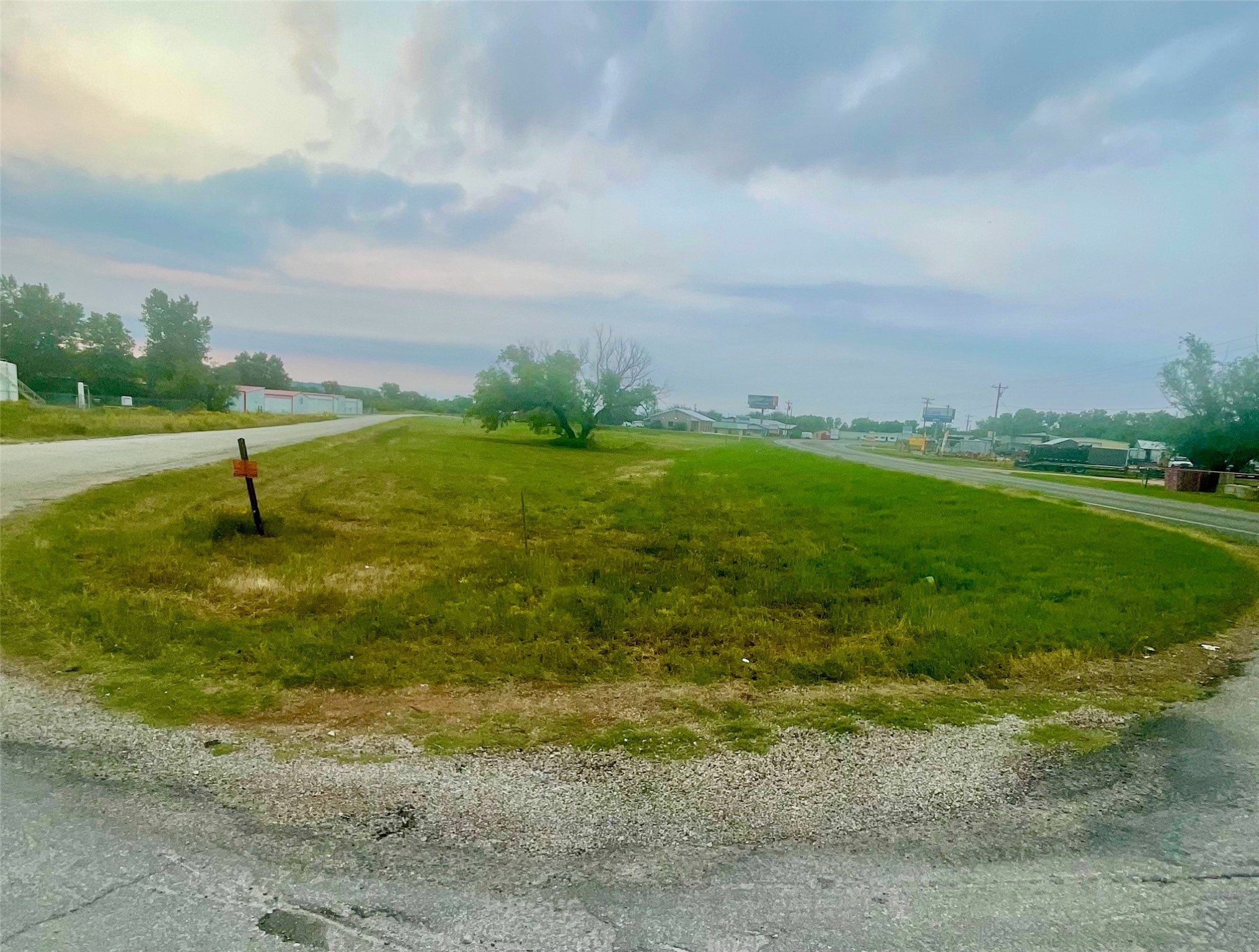 303 N Fm 2353 Possum Kingdom Lake TX 76449