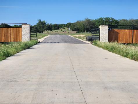 374 Yellowstone Drive Oglesby TX 76561