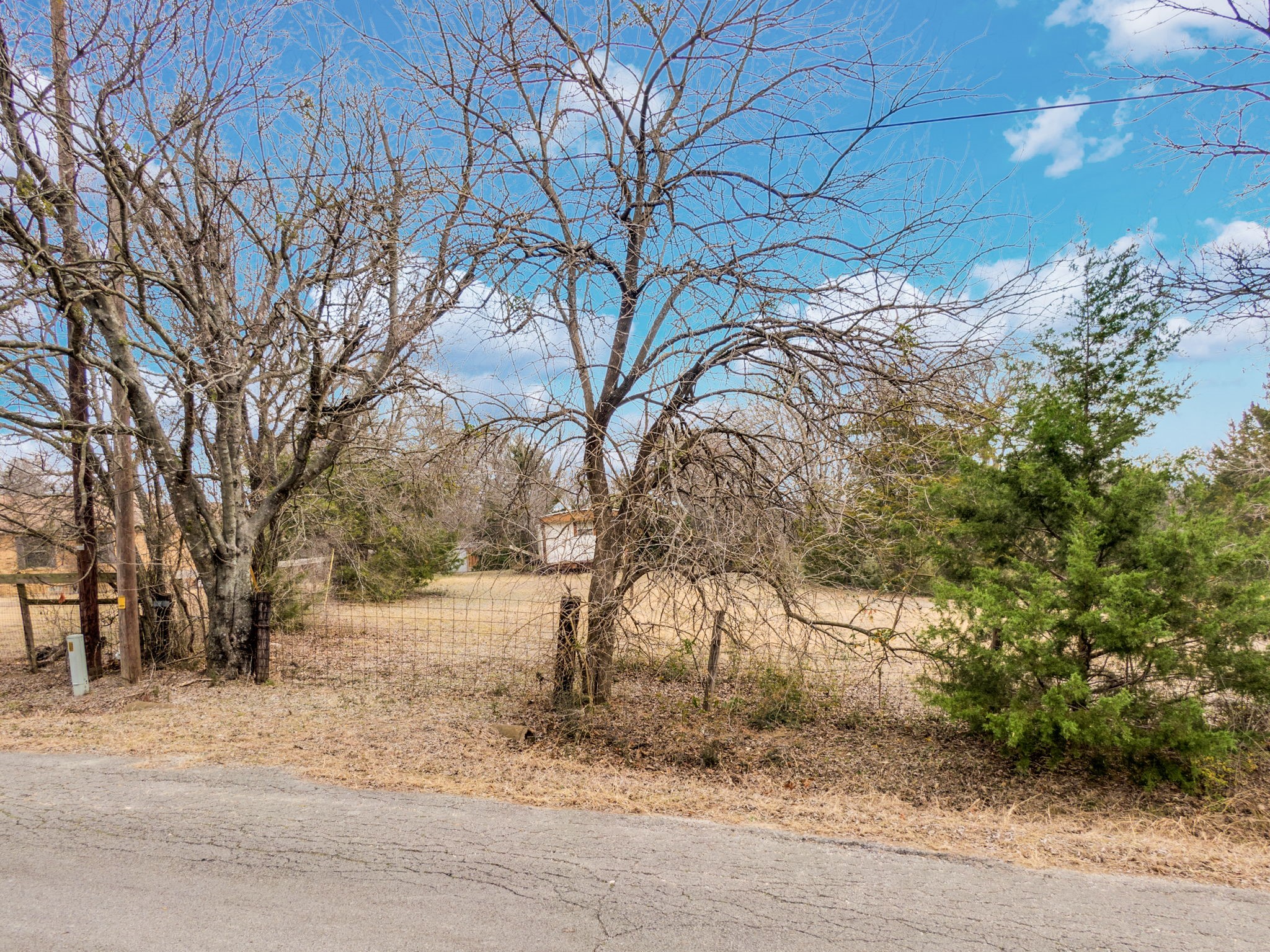 810 Truman Circle Lancaster TX 75146