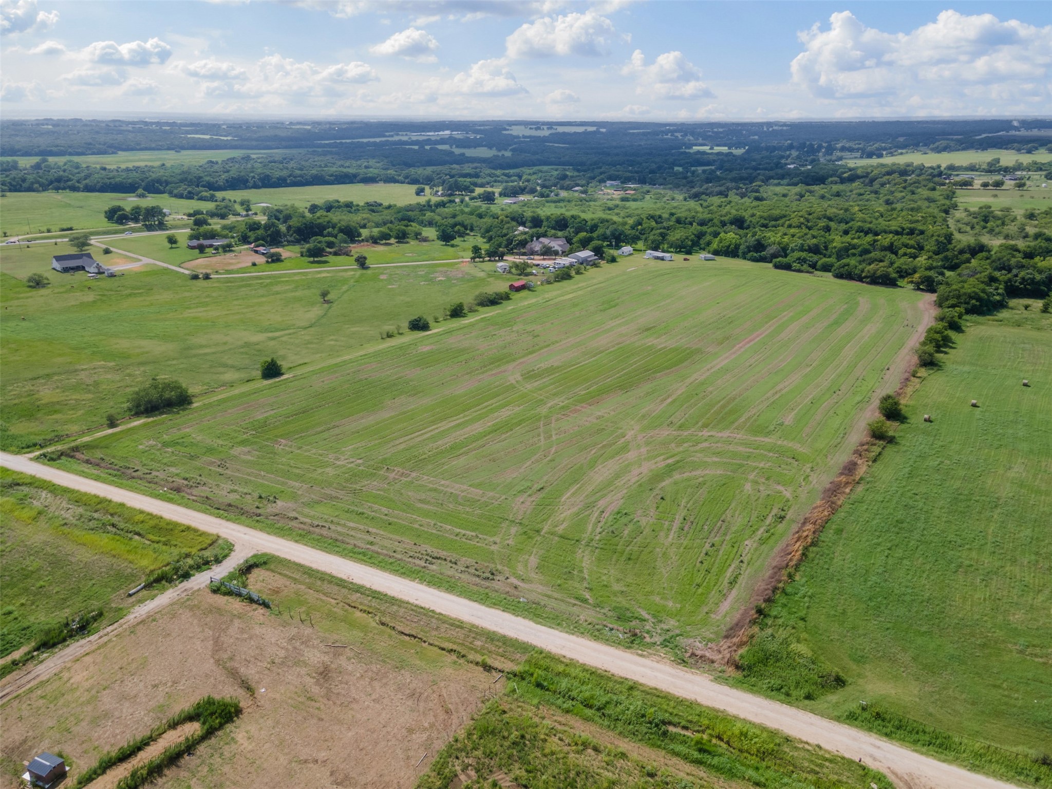 167 Hcr 4105 Covington TX 76636
