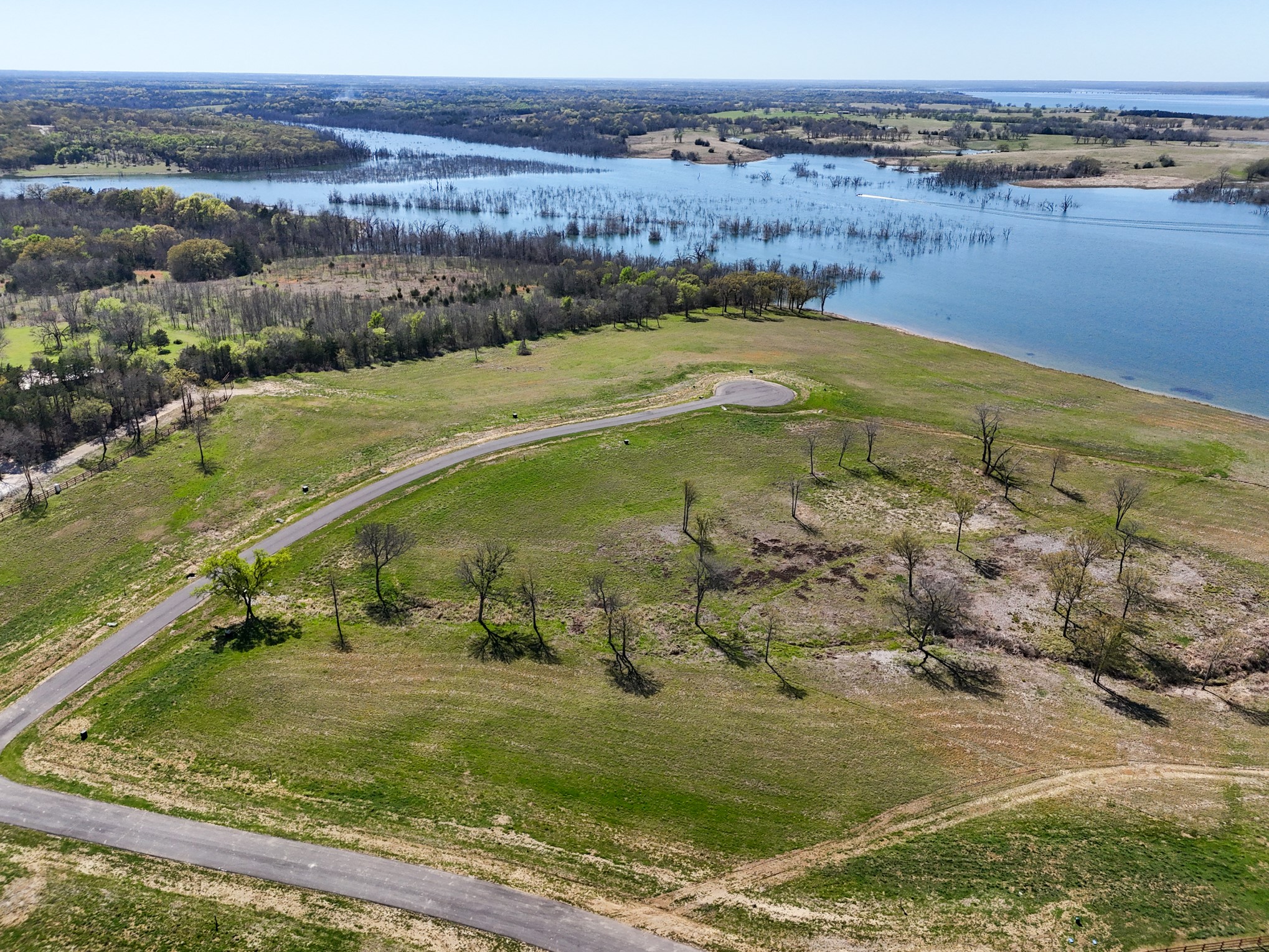 380 Harborside Terrace Windom TX 75492