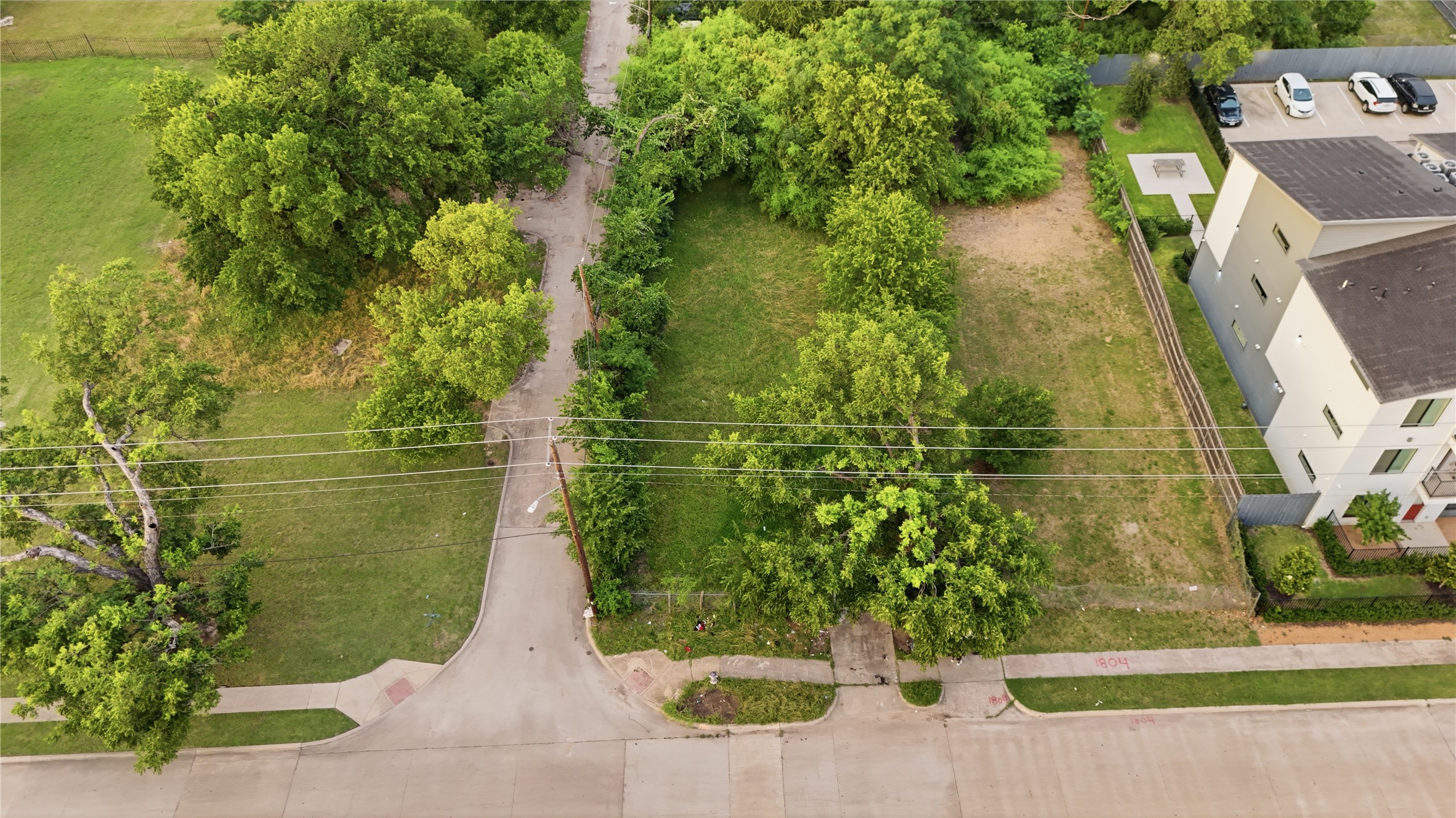 1800 S Trunk Avenue Dallas TX 75210