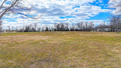 L 4 SE County Road Corsicana TX 75109