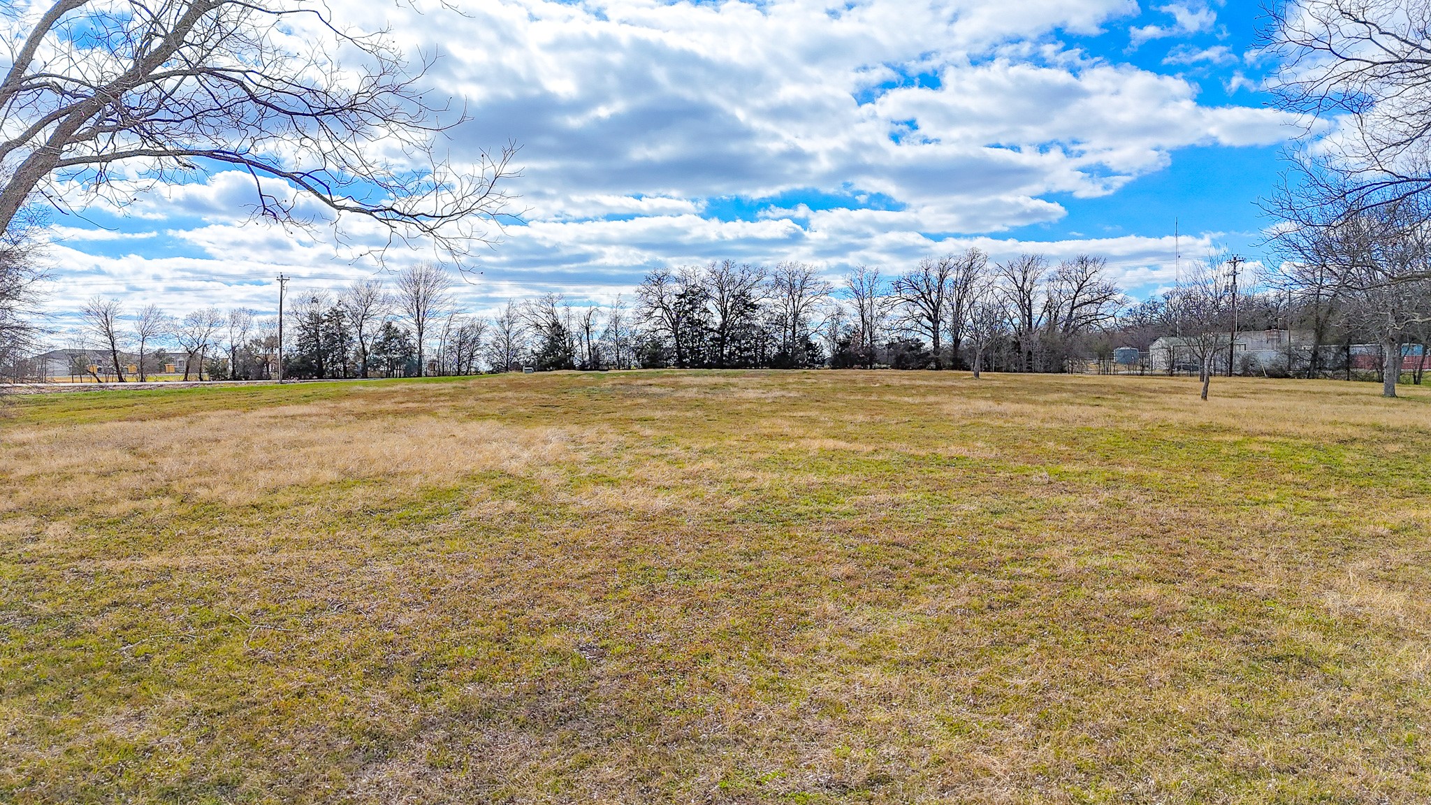 L 4 SE County Road Corsicana TX 75109