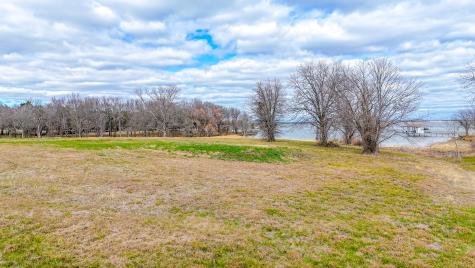 L 4 SE County Road Corsicana TX 75109