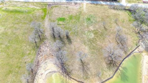 L 4 SE County Road Corsicana TX 75109