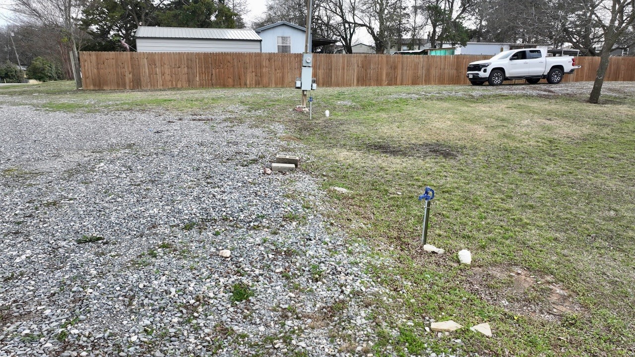 197 Quail Creek Circle Pottsboro TX 75076