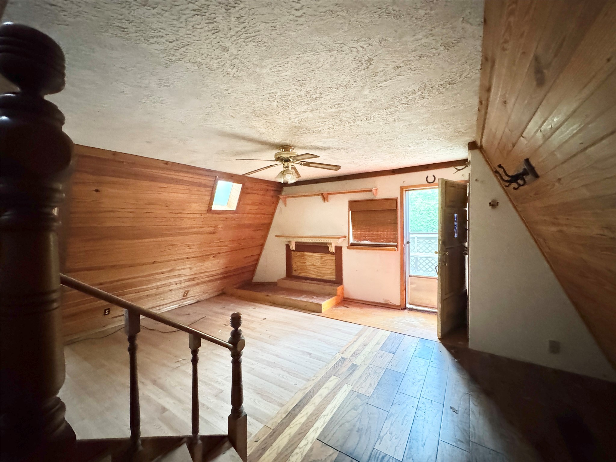320 Hillside Lane Valley View TX 76272