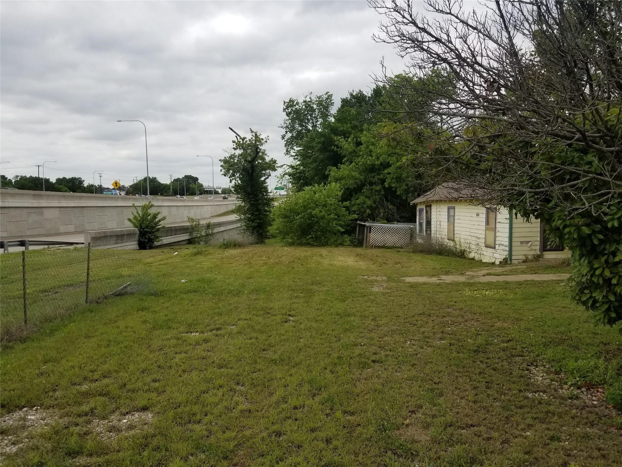 5808 President George Bush Highway Rowlett TX 75089
