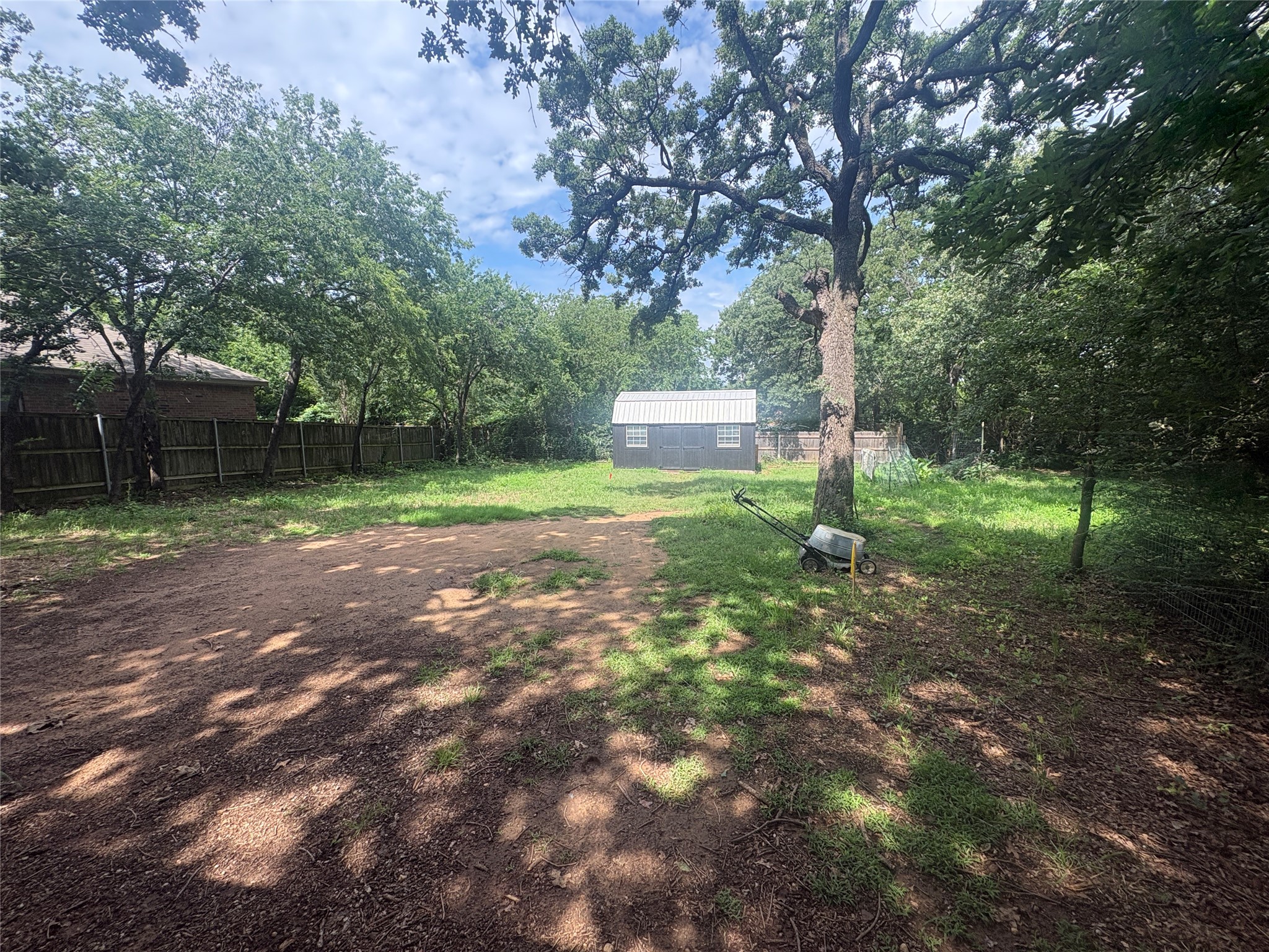 2607 N Locust Street Denton TX 76209
