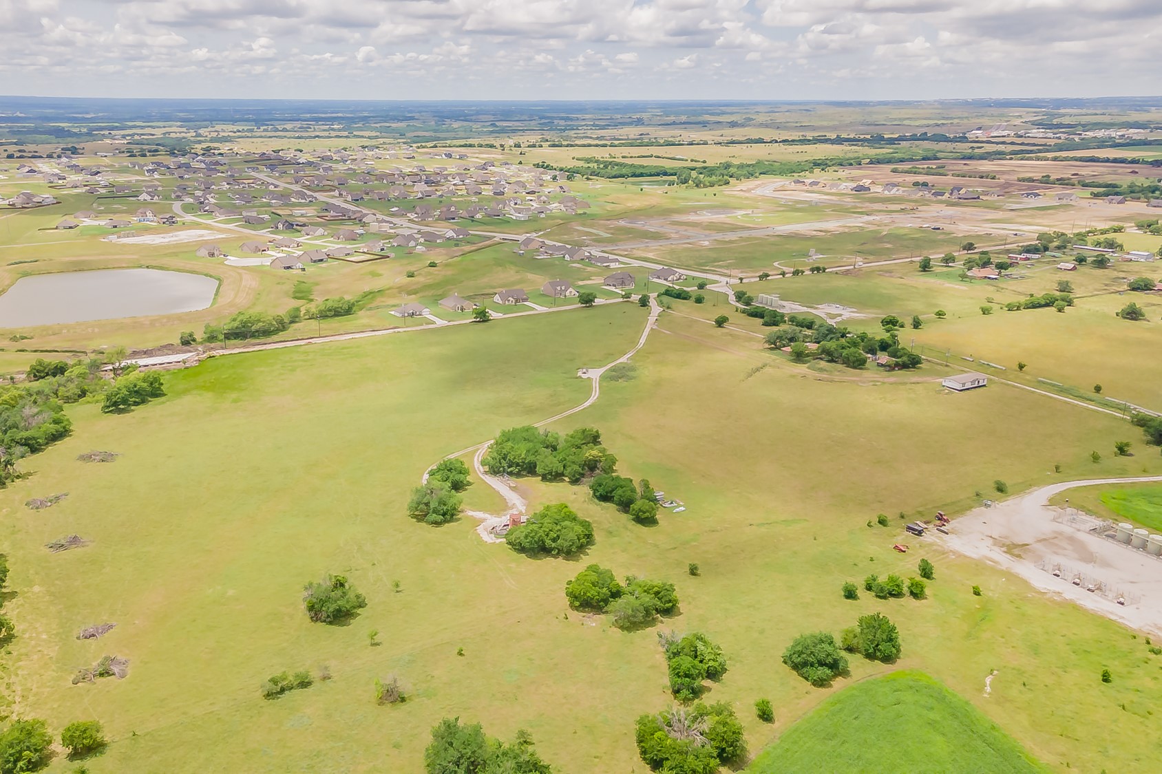1174 Pioneer Road New Fairview TX 76078