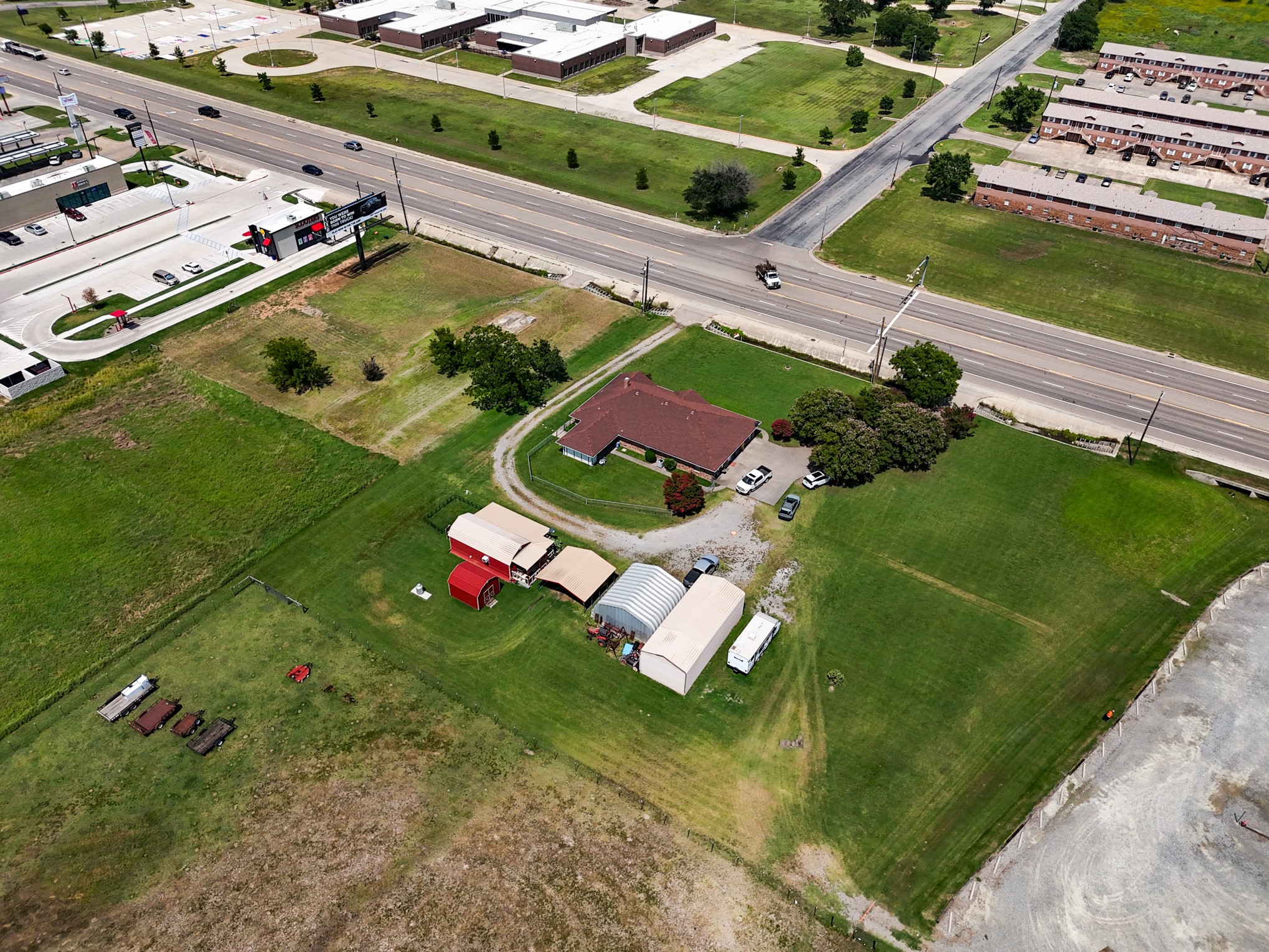 1709 State Highway 121 Highway Bonham TX 75418