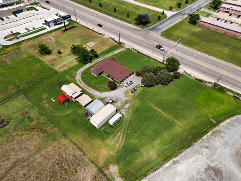 1709 State Highway 121 Highway Bonham TX 75418