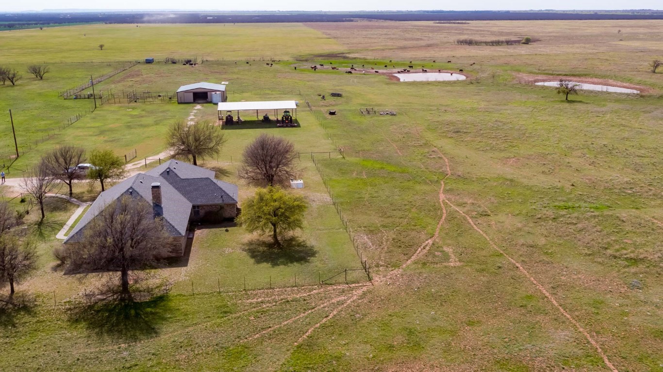 5920 County Road 410 Merkel TX 79536