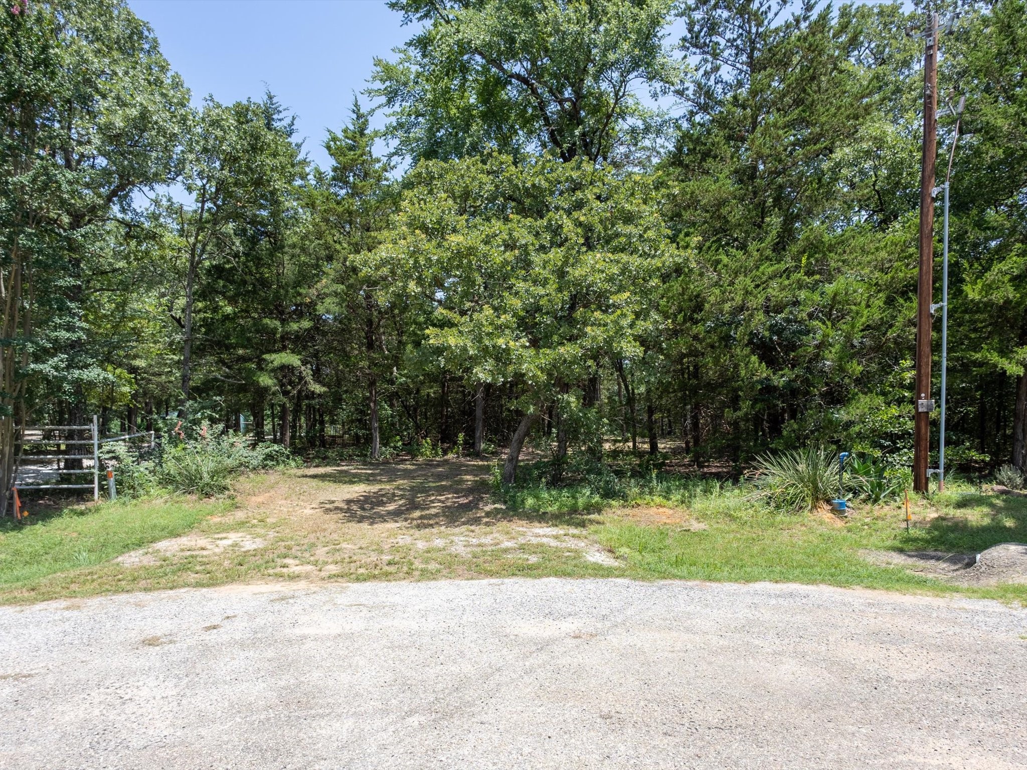 10 Country Road 2263 Valley View TX 76272
