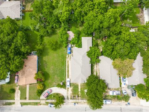806 E 12th Street Dallas TX 75203